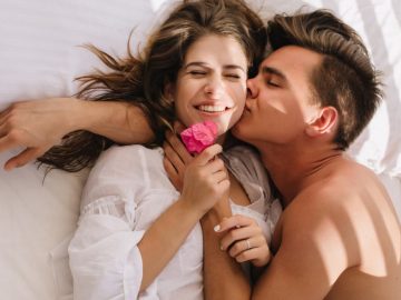 7 Ways To Go From Friends With Benefits To An Exclusive Relationship With The Aquarius Man