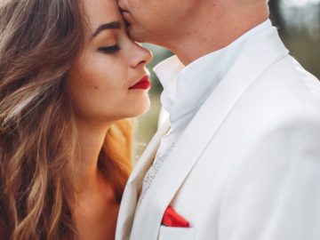 5 Secrets To A Happy Marriage With An Aquarius Man